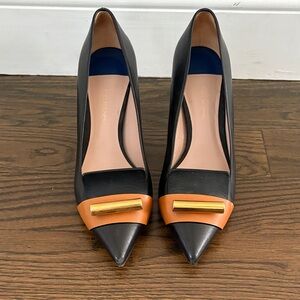 Stuart Weitzman gamma Heels